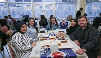 Üniversitemiz Sağlık Kültür ve Spor Daire Başkanlığı tarafından öğrencilerimiz için iftar yemeği verildi.