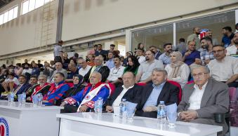 Üniversitemizde Mezuniyet Heyecanı