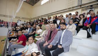 Üniversitemizde Mezuniyet Heyecanı