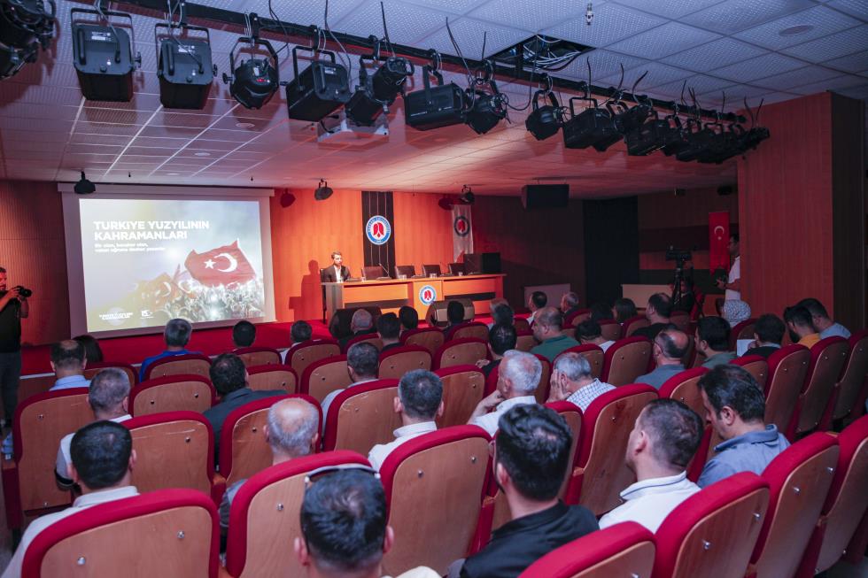 Üniversitemizde 15 Temmuz Demokrasi ve Milli Birlik Günü Anma Programı Düzenlendi