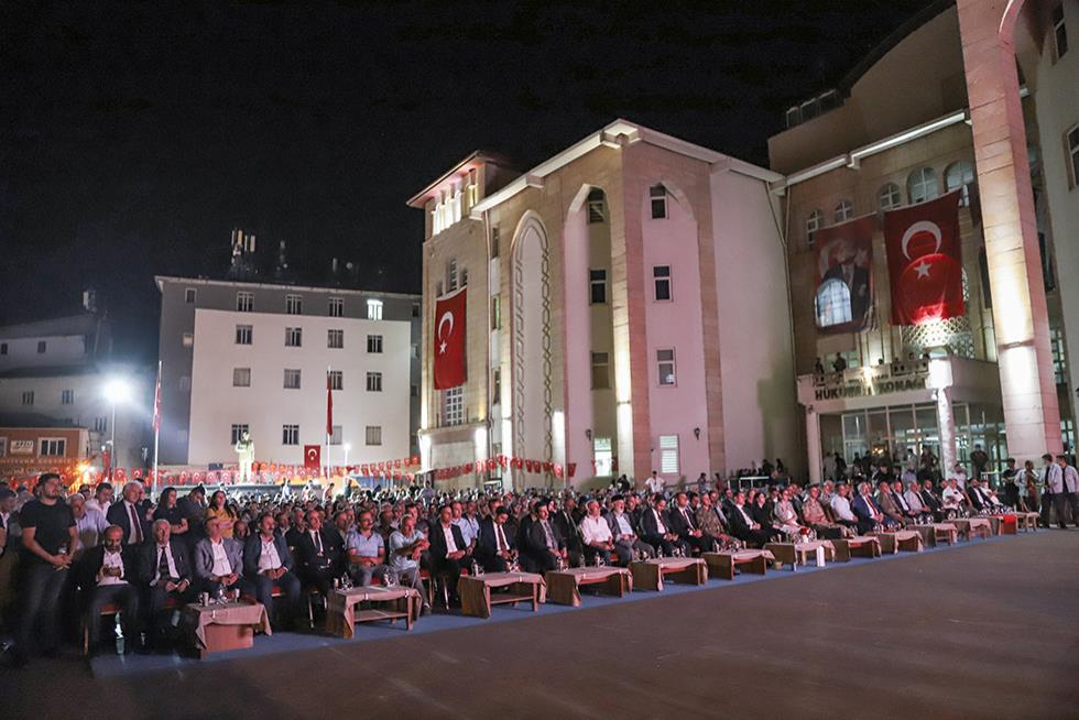 Rektörümüz 15 Temmuz Demokrasi Milli Birlik Günü Etkinliklerine Katıldı
