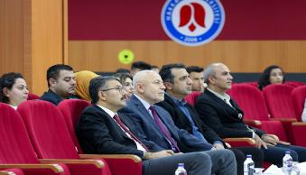 Üniversitemizde Metaverse ve Şehir Konulu Söyleşi Düzenlendi