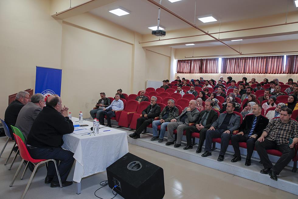Üniversitemizde “Filistin ve Kudüs Konulu” Panel Düzenlendi