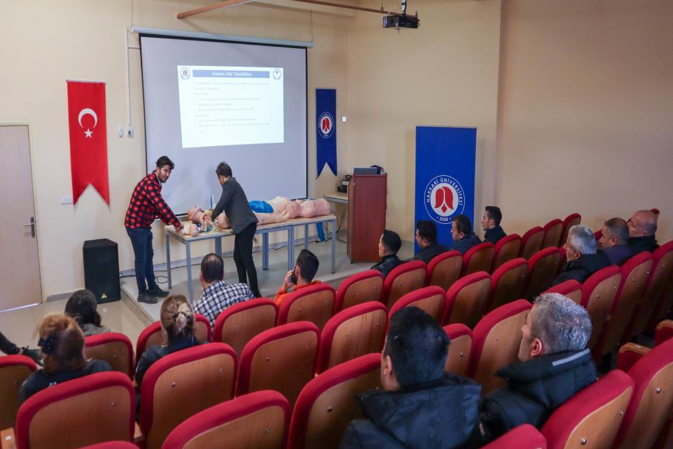 Personelimize Temel İlk Yardım ve Temel Afet Eğitimi Verildi
