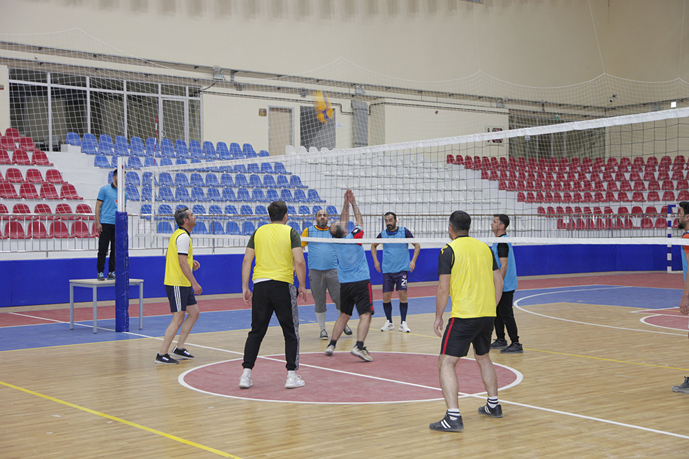 Üniversitemizde Düzenlenen Voleybol Turnuvası Sona Erdi