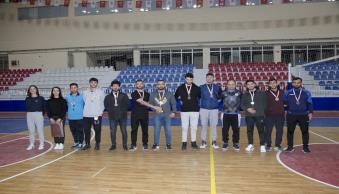 Üniversitemizde Düzenlenen Voleybol Turnuvası Sona Erdi