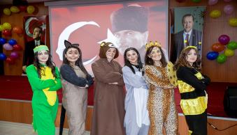 Üniversitemiz Öğrencileri Dönem Sonu Drama Etkinliği Yaptı