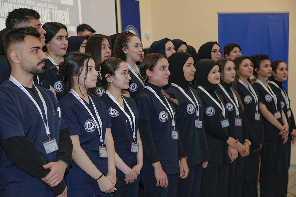 Üniversitemiz Hemşirelik Bölümü Öğrencileri Üniforma Giydi