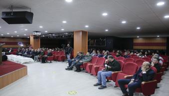 Üniversitemizde Faylar Üzerinde Yaşayan Kent -Hakkari Konulu Konferans Düzenlendi