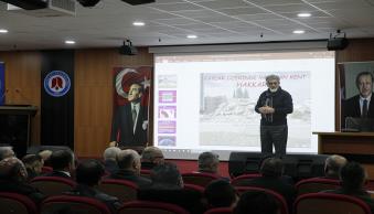 Üniversitemizde Faylar Üzerinde Yaşayan Kent -Hakkari Konulu Konferans Düzenlendi