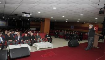 Üniversitemizde Faylar Üzerinde Yaşayan Kent -Hakkari Konulu Konferans Düzenlendi