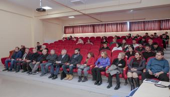 Hakkari'de Girişimci Kadınlar Konulu Seminer Düzenlendi