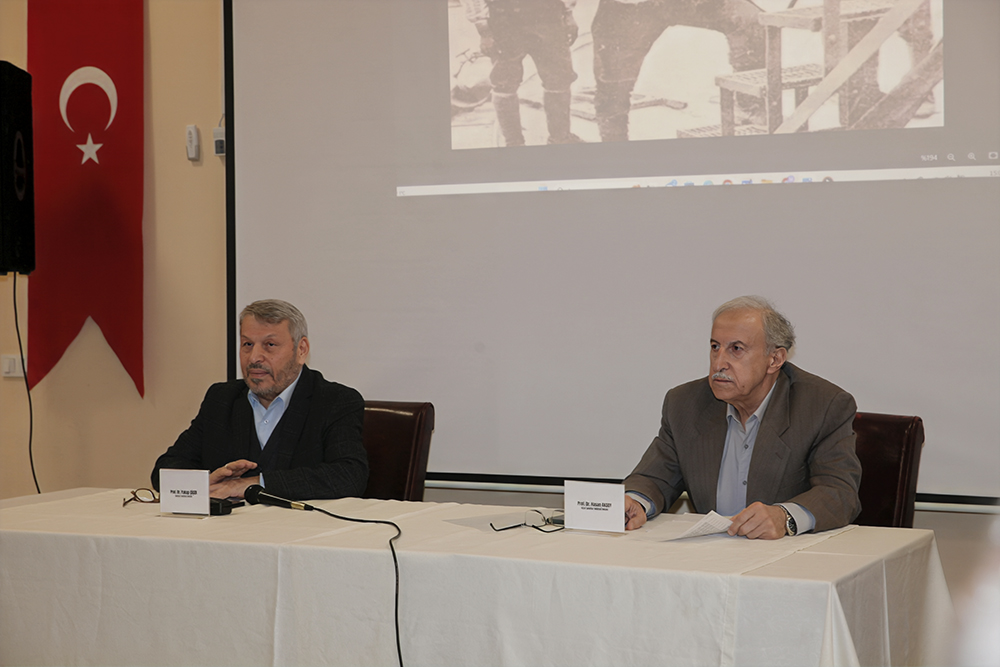 Üniversitemizde 18 Mart Çanakkale Deniz Zaferi ve Şehitleri Anma Programı Düzenlendi