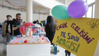 Öğrencilerimiz Eğitici Oyuncaklar ve Kukla Sahneleri Yıl Sonu Sergisi Düzenledi