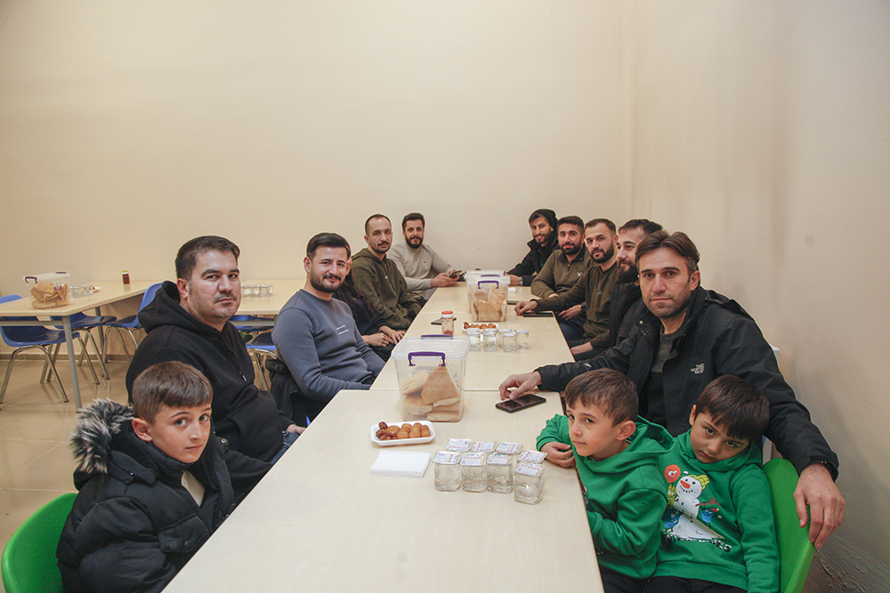 Rektörümüz  Üniversite Personeli İçin Düzenlenen İftar Yemeğine Katıldı