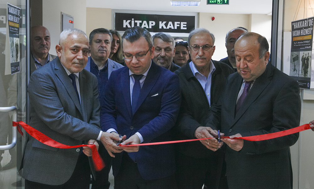 “Hakkâri’de Vatan Hizmeti” Konulu Fotoğraf Sergisi Açıldı