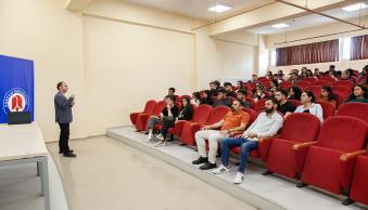 Üniversitemizde "DGS ile Kariyerime Devam " Semineri Düzenlendi