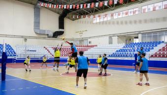 Üniversitemizde Spor Turnuvaları Başladı