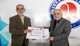 Rektörümüz Cumhuriyetin Yüzüncü Yılında Üç Kuşak Hakkâri Projesinin Görüşmecileri ile Bir Araya Geldi