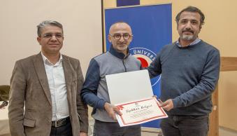 Üniversitemizde “Glokal Hikayeler: Yerelden Dünyaya Bir Tarih Okuması" Konulu Konferans Düzenlendi