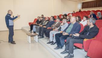 Üniversitemizde “Glokal Hikayeler: Yerelden Dünyaya Bir Tarih Okuması" Konulu Konferans Düzenlendi