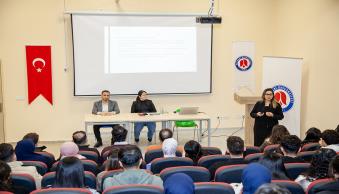 Üniversitemiz Kadın Çalışmaları Konferansları Düzenlendi