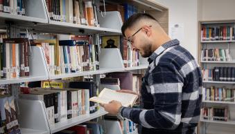 Üniversitemiz Merkez Kütüphanesi, Modern ve Geniş Olanaklarıyla Hizmet Sunuyor