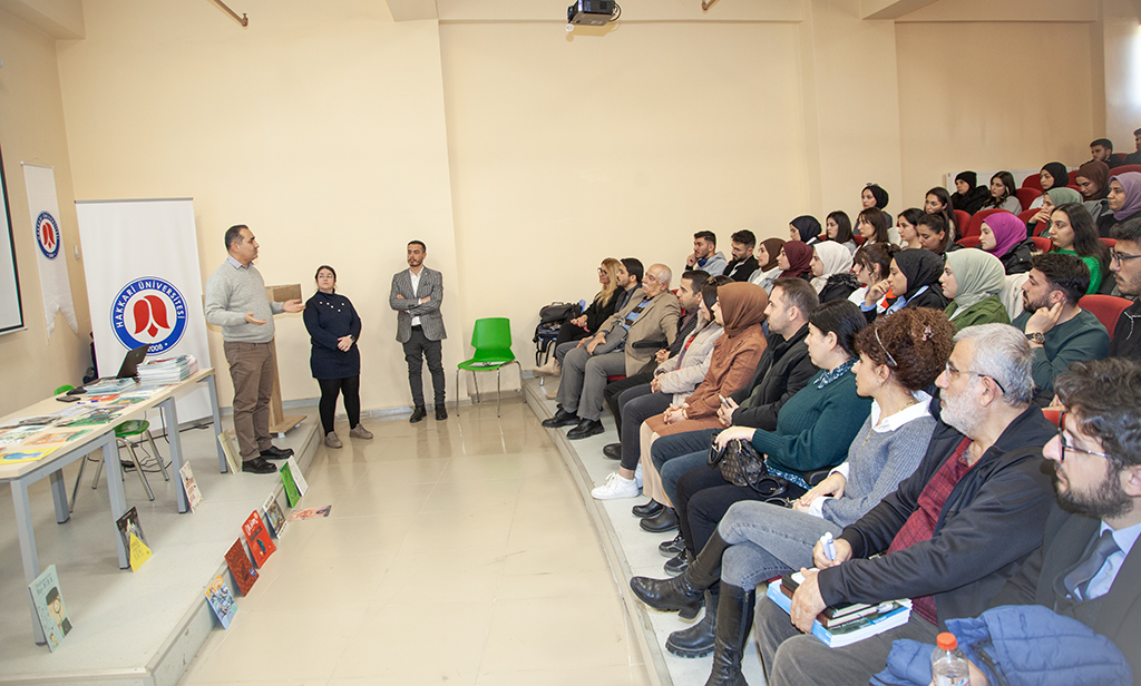 Üniversitemizde Yetişkinler Neden Çocuk Kitapları Okumalılar Konulu Söyleşi Düzenlendi