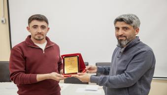 Üniversitemizde Öğrenciler Arası Şiir Okuma Yarışması Düzenlendi