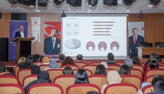 Üniversitemizde Uçuş ve Ötesi Konulu Konferans Düzenlendi