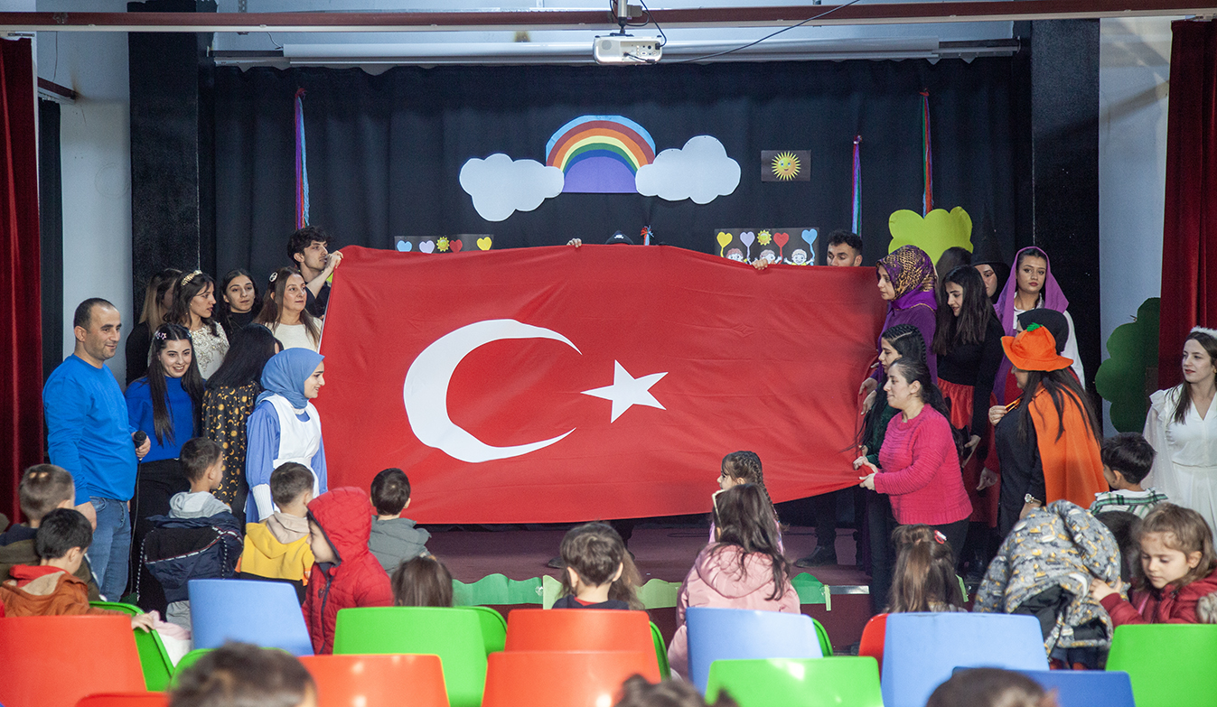 Üniversitemizde Yıl Sonu Drama Gösterisi Etkinliği Düzenlendi