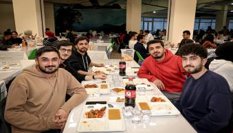 Rektörümüz Öğrencilerimizle İftar Yemeğinde Buluştu