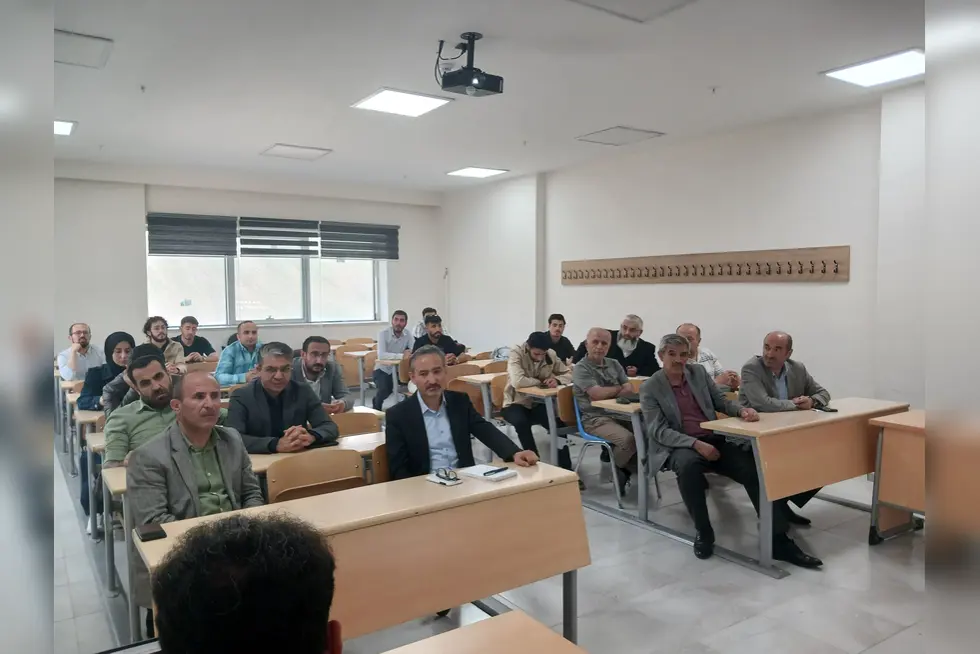 Hakkari İlahiyat Fakültesi’nde Seminer-Panel Serisi Devam Ediyor.
