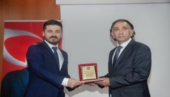 Üniversitemizde Akademik Performans Ödül Töreni Düzenlendi