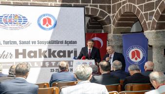 Üniversitemiz Ev Sahipliğinde Kadim Şehir Hakkâri Çalıştayı Düzenlendi