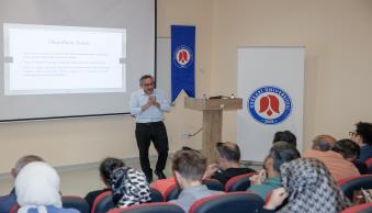 Üniversitemizde “Tanrı ve Felsefe” Adlı Konferans Gerçekleşti