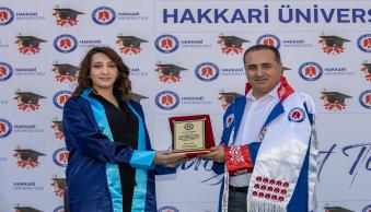 Üniversitemiz 17. Mezunlarını Coşkuyla Uğurladı