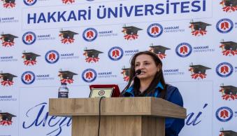 Üniversitemiz 17. Mezunlarını Coşkuyla Uğurladı
