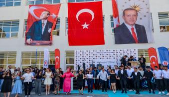 Üniversitemiz 17. Mezunlarını Coşkuyla Uğurladı
