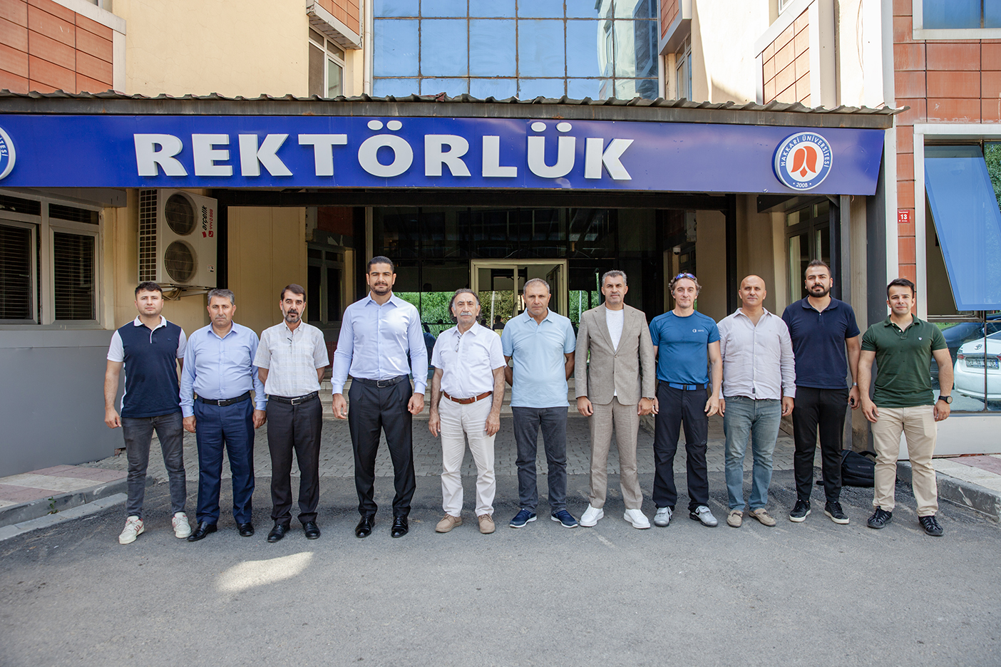 Türkiye Güreş Federasyonu Başkanı Rektörümüzü Ziyaret Etti