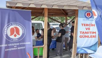 Üniversitemizden “2025 YKS Tanıtım ve Tercih Günleri” Kapsamında Danışmanlık Hizmeti