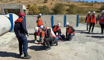 Üniversitemiz Personeline Arama Kurtarma Eğitimi Verildi
