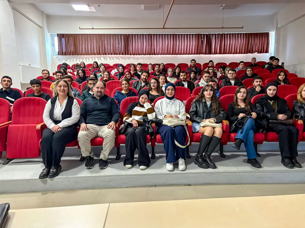 Üniversitemizde Erasmus+ Bilgilendirme Toplantısı Gerçekleştirildi