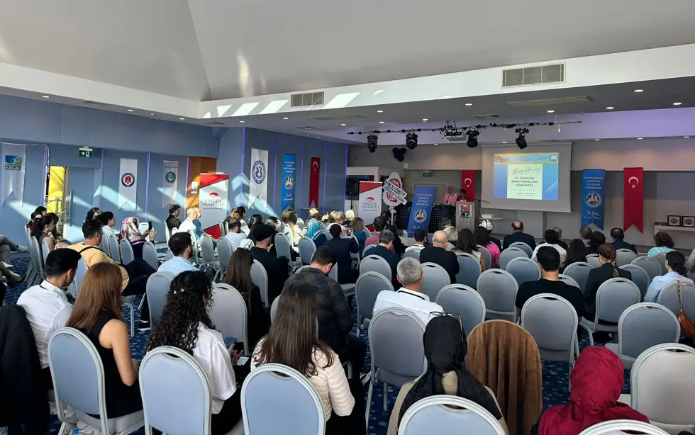 Üniversitemizin Paydaşı Olduğu VI. Uluslararası Gençlik Araştırmaları Kongresi Gerçekleştirildi