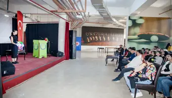 Okul Öncesi Eğitiminde Hologram Teknolojisinin Almanca Kelime Öğretiminde Etkisi Konulu Seminer Düzenlendi