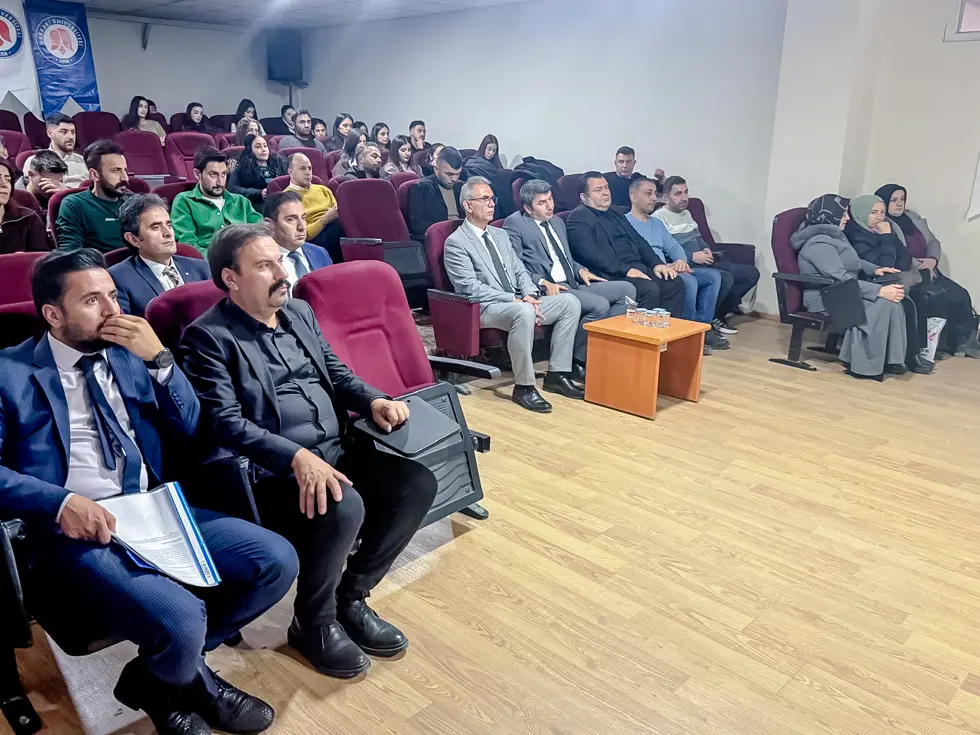 Üniversitemizde Denetimli Serbestlikte 20. Yıl Konulu Konferans Verildi