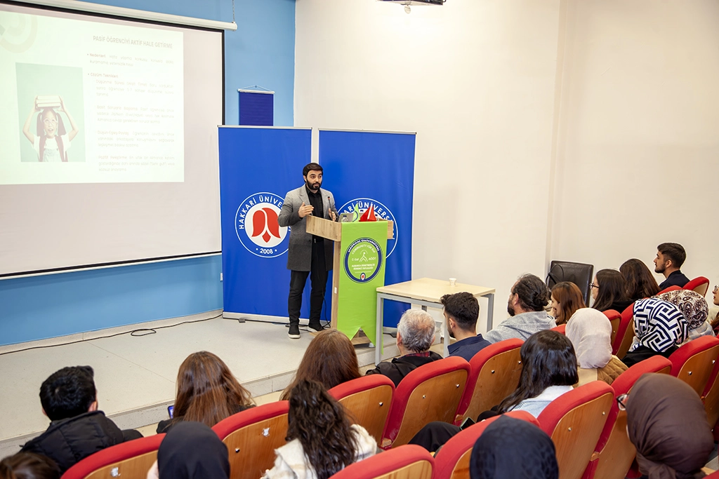 Üniversitemizde Almanca Öğretimi ve Rehberlik Perspektifleri Atölyesi Düzenlendi