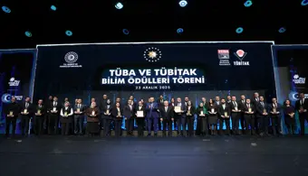 Rektörümüz TÜBA ve TÜBİTAK Bilim Ödülleri Töreni’ne Katıldı