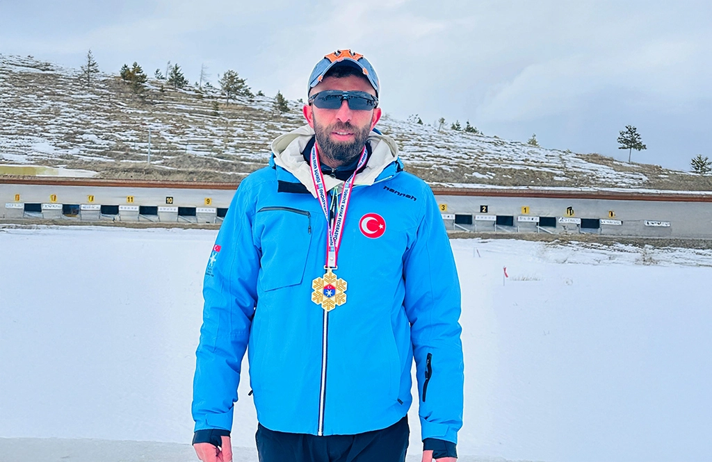Spor Bilimleri Fakültesi Öğrencimiz Zana Öztunç Türkiye Şampiyonu Oldu