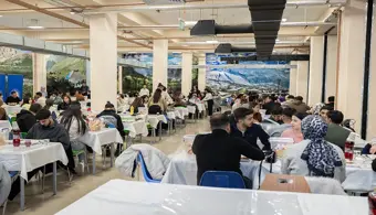 Rektörümüz Öğrencilerimizle İftar Sofrasında Bir Araya Geldi